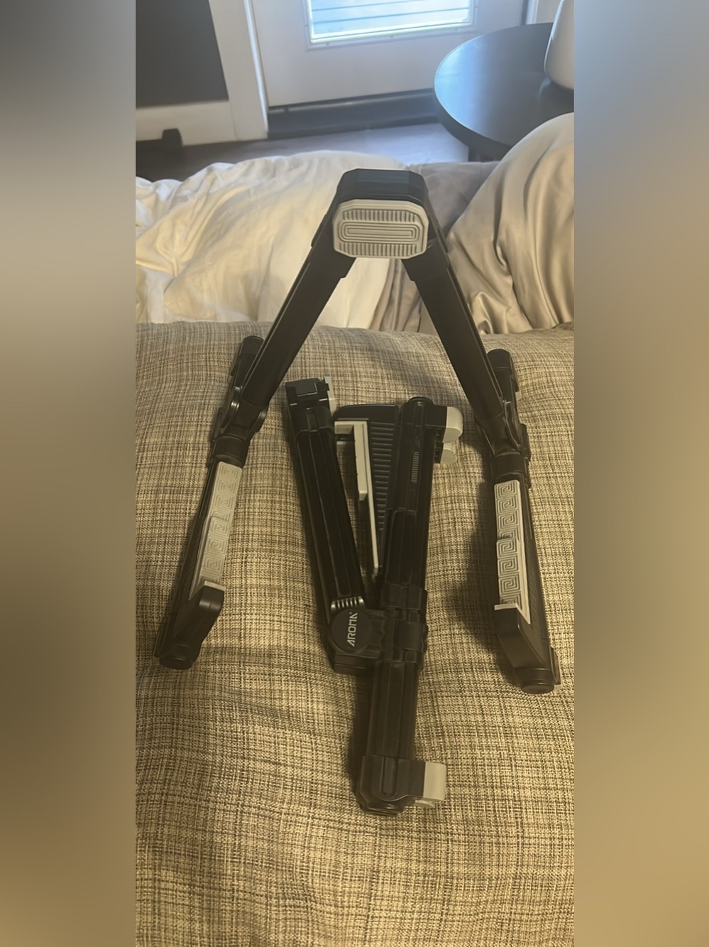 Aroma Set of Two Guitar Stands